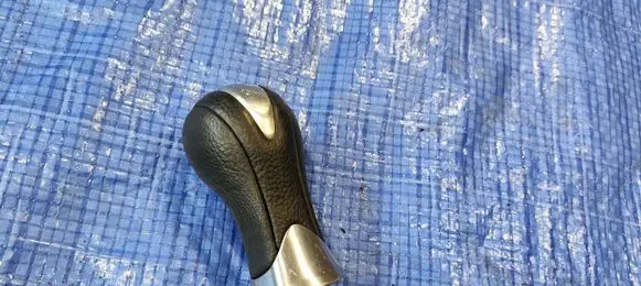 Infiniti Q50 Gear lever shifter trim leather/knob 