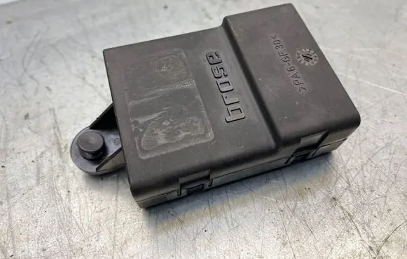 Mercedes-Benz Vaneo W414 Door control unit/module A4148200526 ZGS001Q1 0230201290068