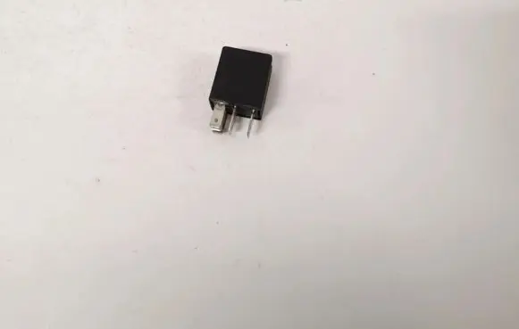 Peugeot 406 Other relay 232303