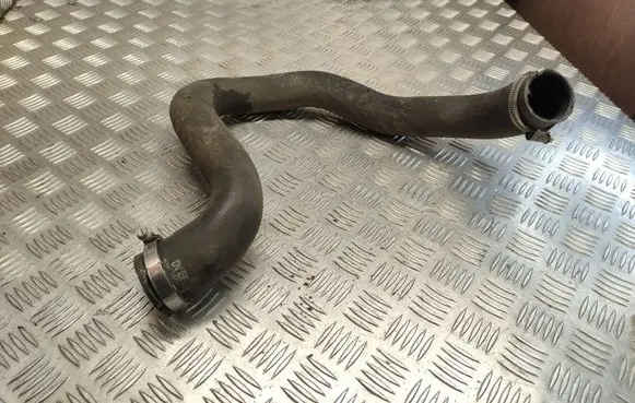 Peugeot 308 Intercooler hose/pipe 9689034680