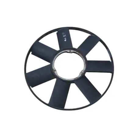 BMW 5 E39 Fan impeller 2243303 6700300000