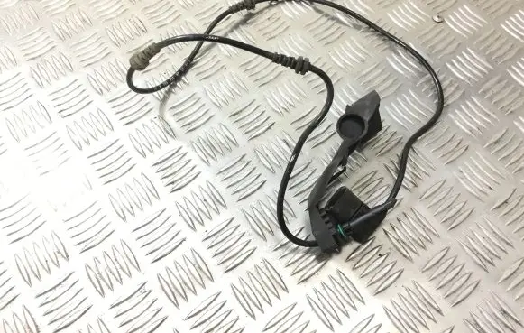 Mercedes-Benz C W205 ABS brake wheel speed sensor A2059058003