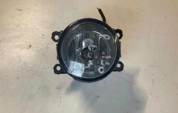 Citroen Xsara Picasso Front fog light 8650001680