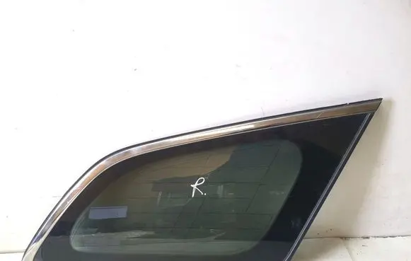 Toyota Avensis T270 Rear side window 43R006723