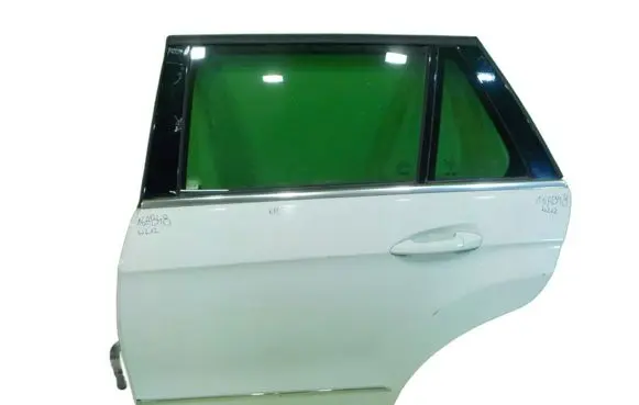 Mercedes-Benz E W212 Rear door LEWE