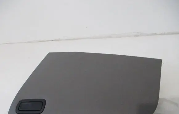 Opel Vivaro Glove box lid/cover 1305536XGT 0245