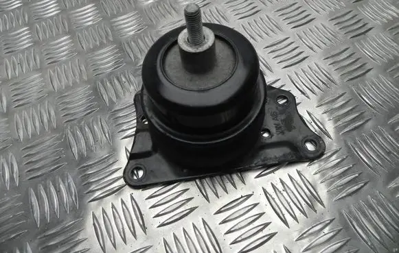 Skoda Fabia Mk2 (5J) Engine mount bracket 6Q0199262BD VD10209