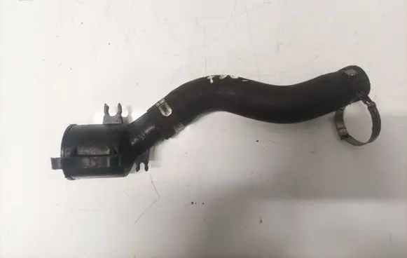 Land Rover Freelander 2 - LR2 Breather hose/pipe 