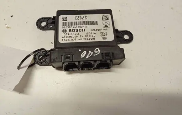 Opel Insignia A Parking PDC control unit/module 13354532 0263004446 1039J00443
