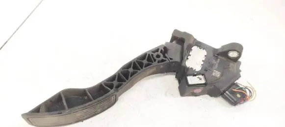 Toyota Auris 150 Accelerator throttle pedal 7811002020 78110-02020