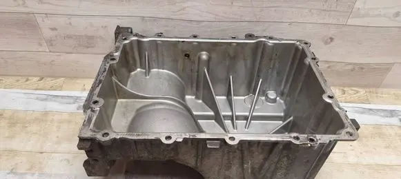 Ford Focus Oil sump E3BG6675