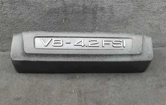 Audi A8 S8 D3 4E Engine cover (trim) 079103927H