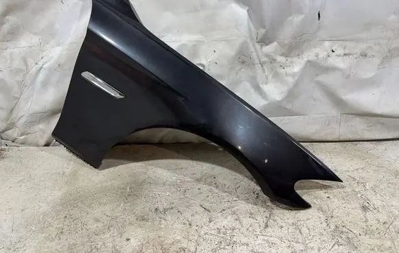BMW 5 F10 F11 Fender 