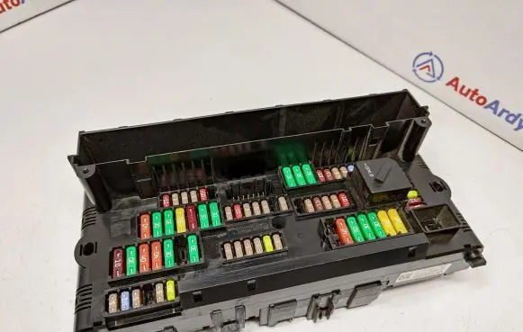 BMW 5 F10 F11 Fuse module 9252815 61149252815