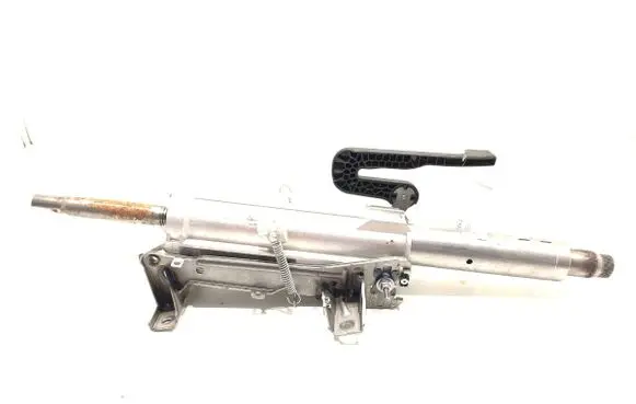 Steering wheel axle