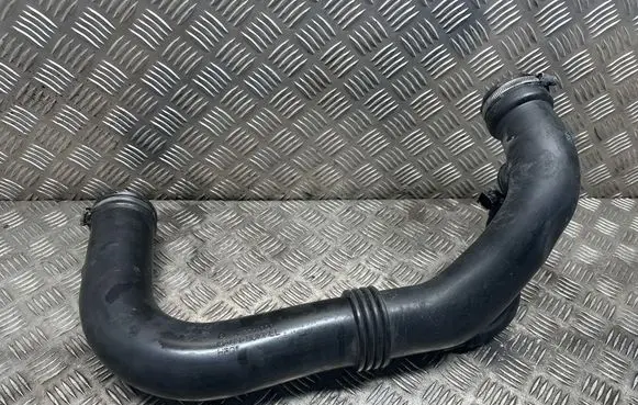 Mercedes-Benz SLK R172 Turbo air intake inlet pipe/hose A271090