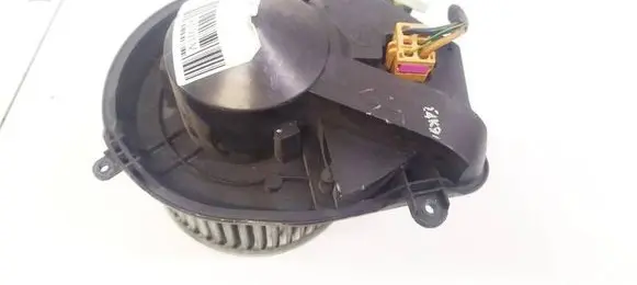 Audi A4 S4 B5 8D Heater fan/blower 8D1820021 740221233F
