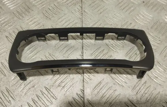 Mercedes-Benz CLS C218 X218 Center console decorative trim A2186805307