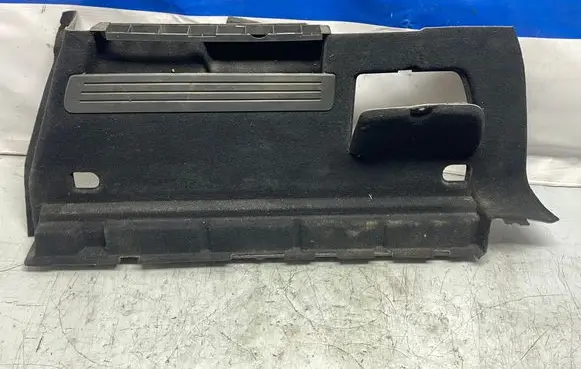 Opel Astra J Trunk/boot lower side trim panel 13337792