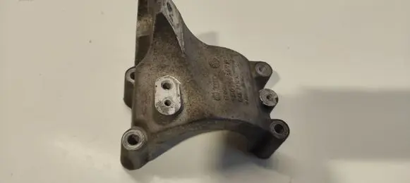 Volkswagen Phaeton Engine mounting bracket 3D0199307P 945MWK