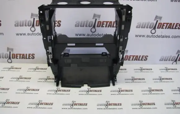 Mercedes-Benz GL X164 Other dashboard part A1646800016