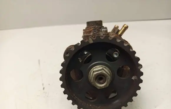 Chevrolet Captiva Fuel injection high pressure pump 96440341 0445010142