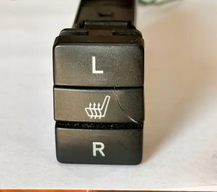 Toyota RAV 4 (XA30) Tailgate/trunk/boot open switch j467i567i