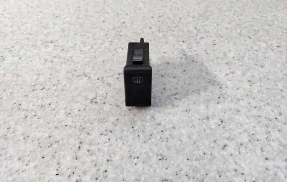 Audi 80 90 S2 B4 Windscreen/window heater switch 4A0941503