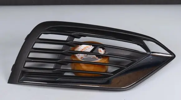 Volvo S60 Front bumper lower grill 31688827