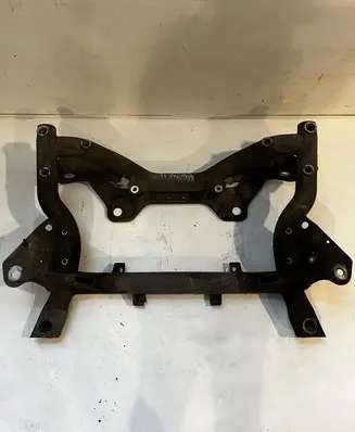 Mercedes-Benz C W204 Front subframe