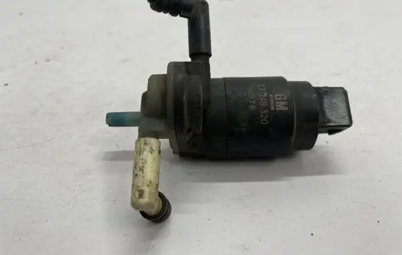 Opel Zafira C Windscreen/windshield washer pump 13248320