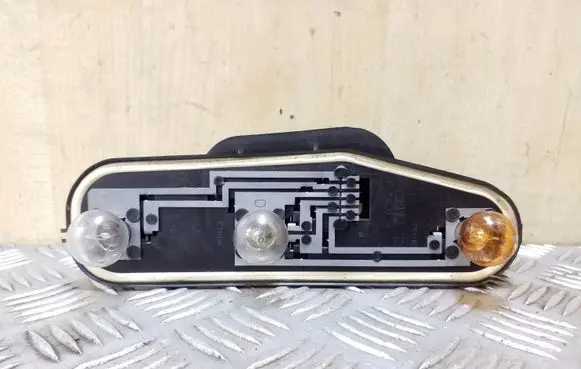 Tail light part