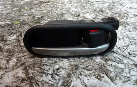 Mazda 6 Front door interior handle
