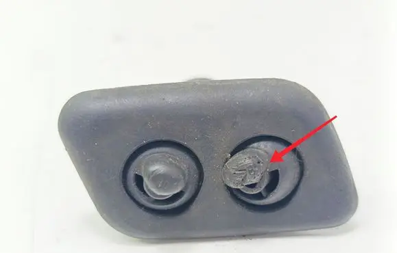 BMW 5 E39 Headlight washer spray nozzle 8360662