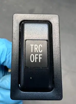 Toyota Avensis T250 Traction control (ASR) switch TR8801