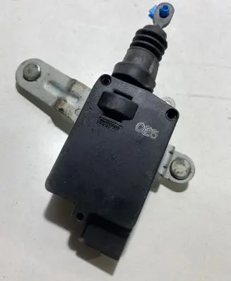 Hyundai Santa Fe Tailgate sensor 