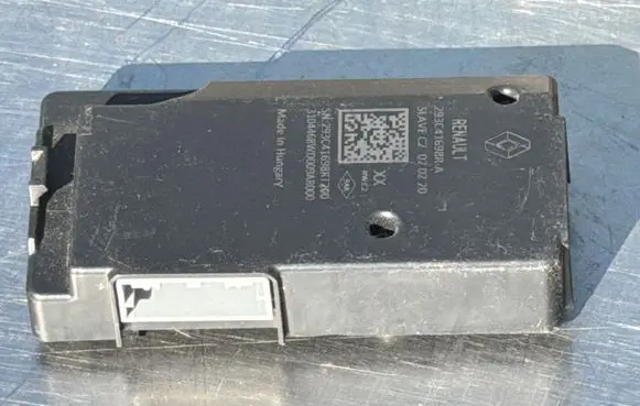 Renault Zoe Battery control module 293C41698R 293C41698RT200 293C41698RA