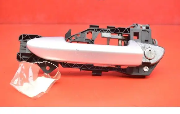 Volkswagen PASSAT B5.5 Front door exterior handle 3C0837885D