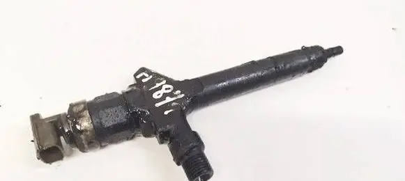 Mazda 5 Fuel injector