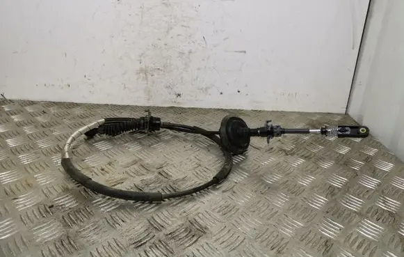 Jeep Cherokee Gear shift cable linkage
