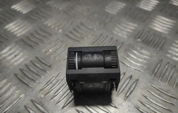 Skoda Octavia Mk2 (1Z) Headlight level height control switch 1Z0941333