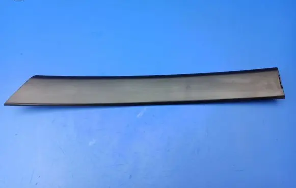 Mercedes-Benz S W140 Rear door glass trim molding 1407350671