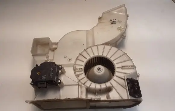 Mitsubishi Pajero Interior heater climate box assembly 1172004391