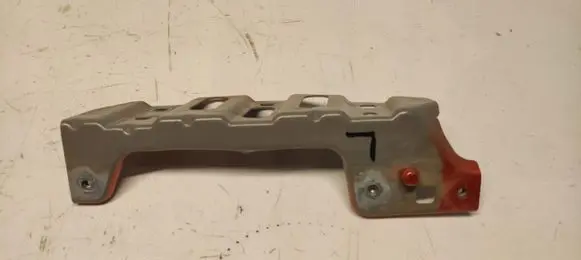 Renault Clio V Fender mounting bracket 641C16229R