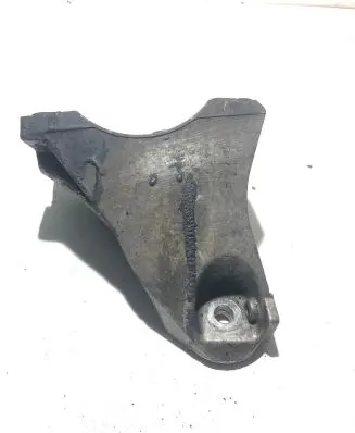 Audi Q7 4L Engine mounting bracket 7l6199308
