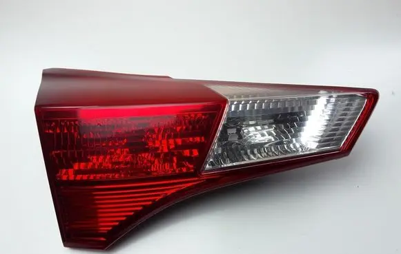 Toyota RAV 4 (XA40) Tailgate rear/tail lights ICHIKOH4258