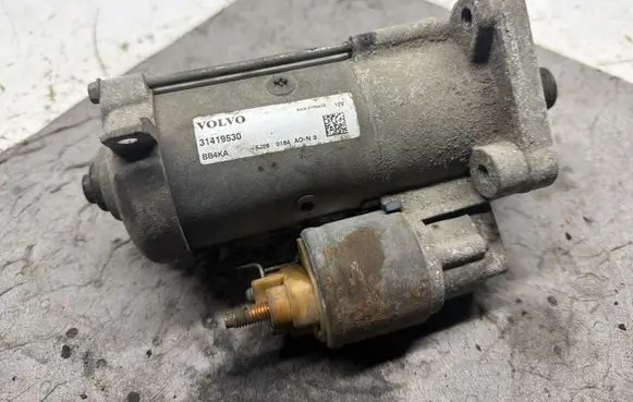 Volvo V60 Starter motor 31419530