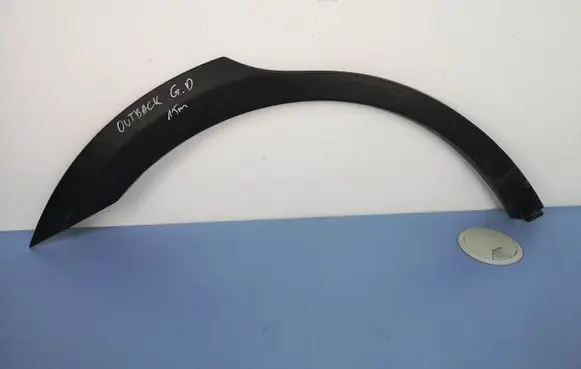 Subaru Outback (BS) Rear arch trim E2017A007
