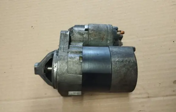 Nissan Note (E11) Starter motor 233001F77C