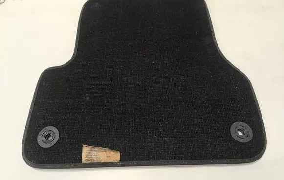 Audi A7 S7 4G Rear floor mat 4G0863724 152689D 4G0864450